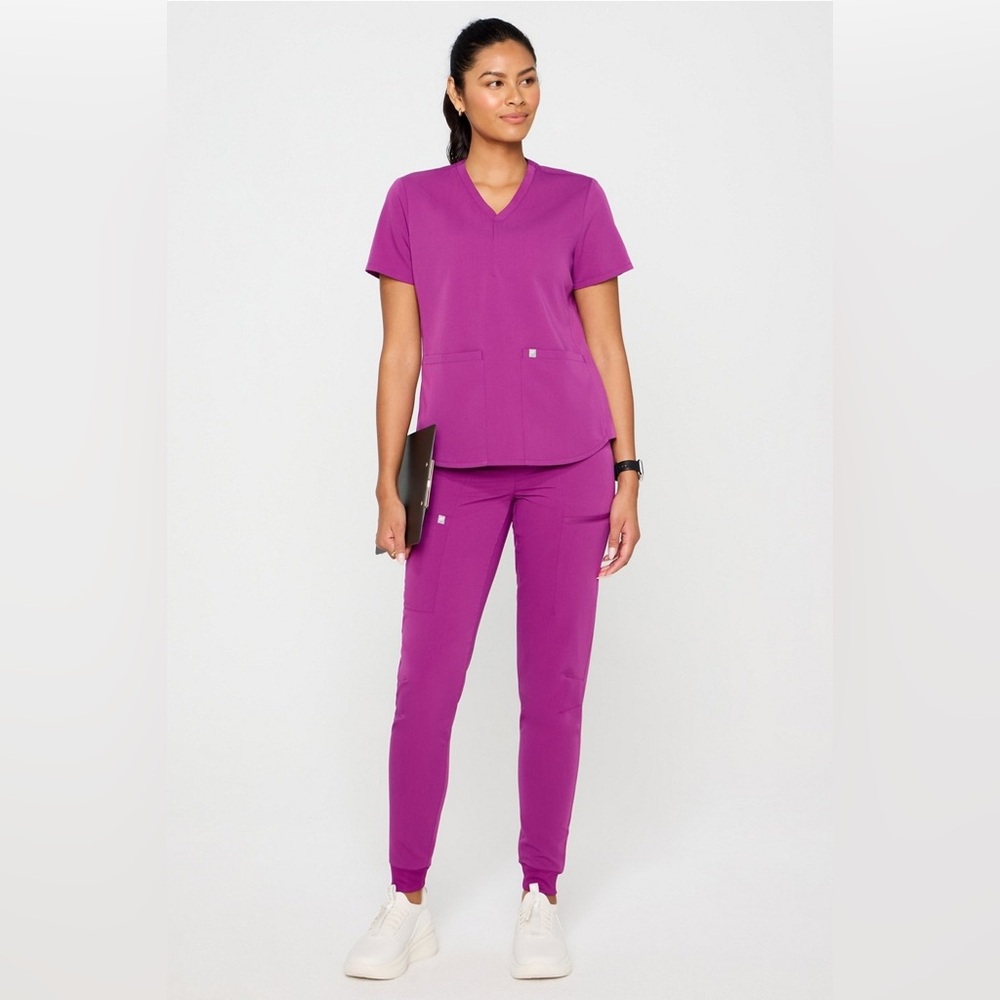 Fabletics Petite Berry Blast Scrub Set (Medium Petite/Short)